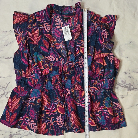 Torrid Vibrant Multicolor Ruffle V-neck Tie Front Blouse - Picture 4 of 7